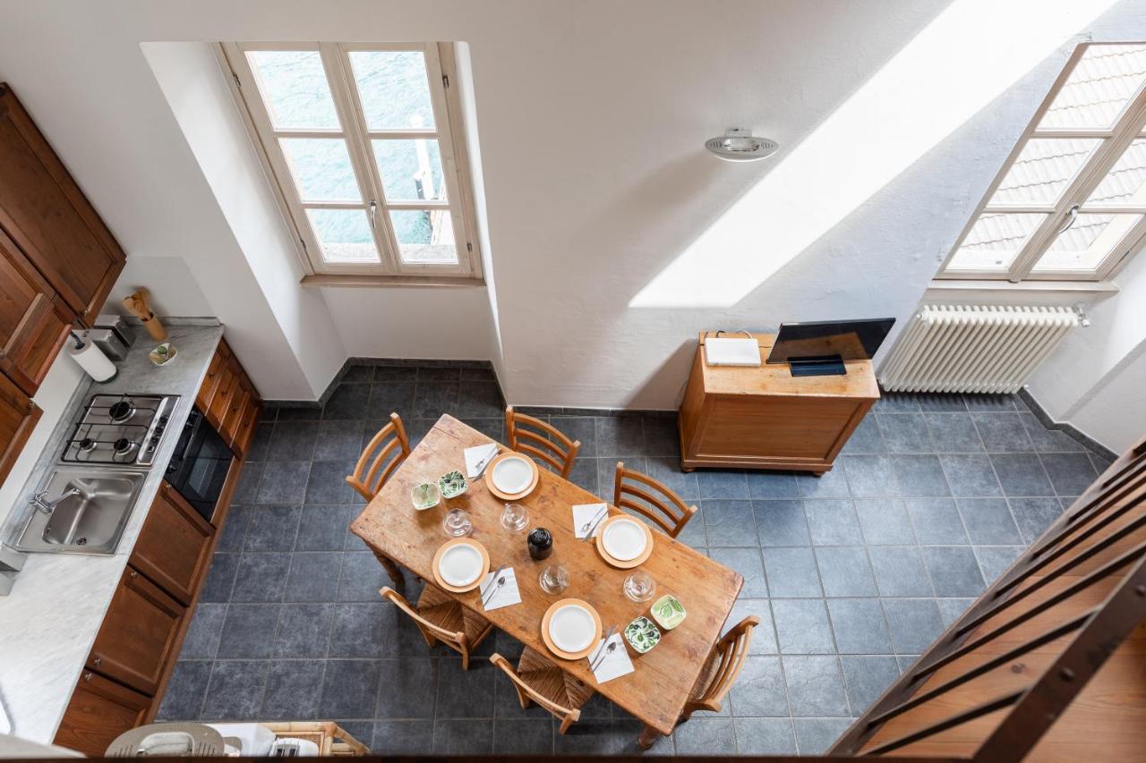Cozy Suites On The Lake - The House Of Travelers Brienno Exterior foto